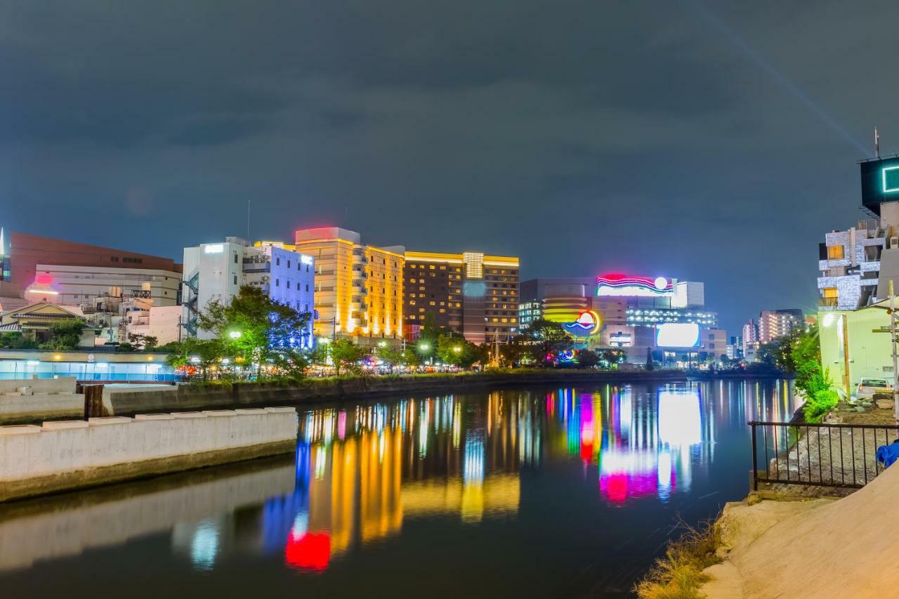 Axis Hakata Aparthotel Fukuoka  Exteriör bild