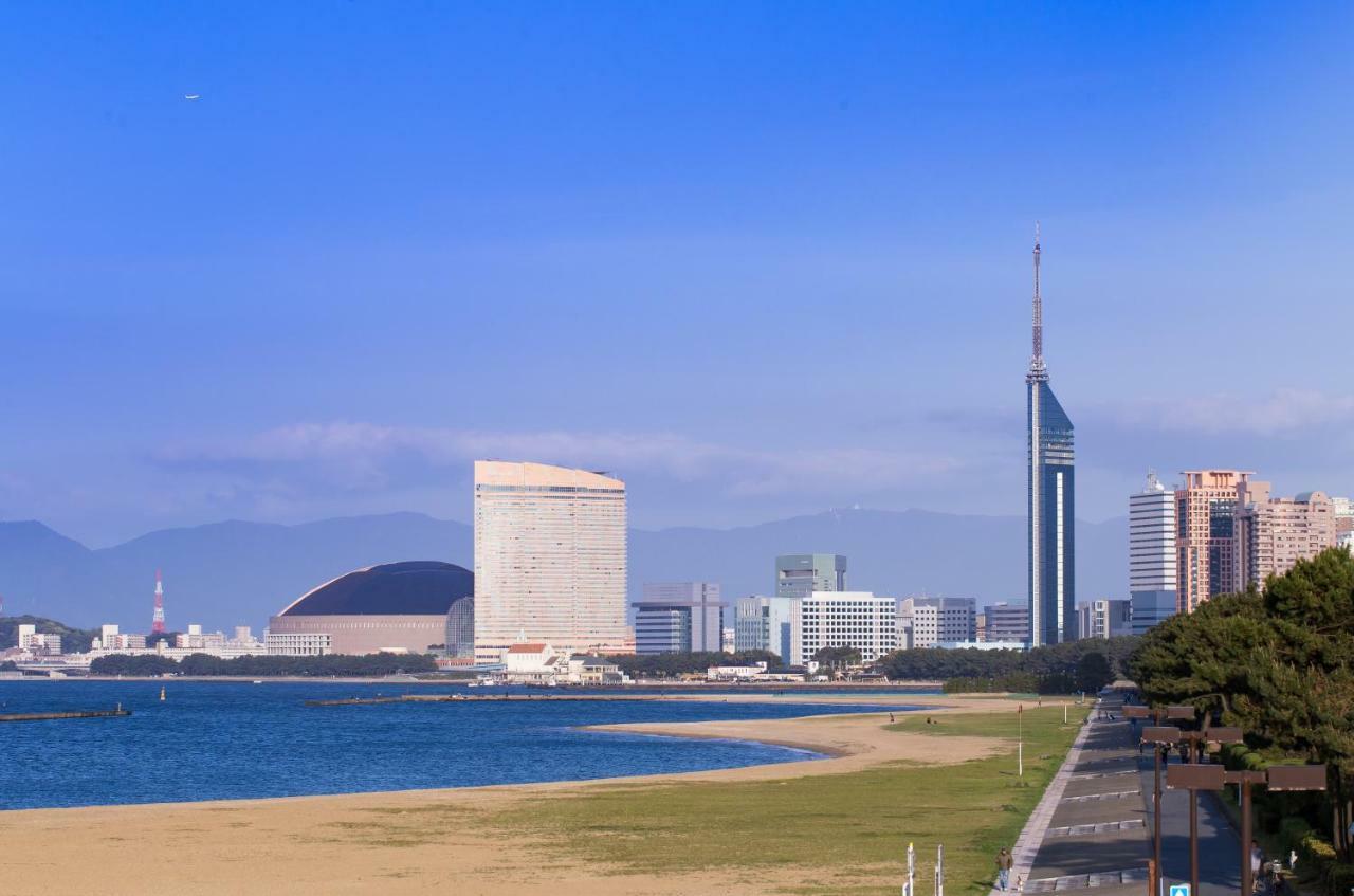 Axis Hakata Aparthotel Fukuoka  Exteriör bild