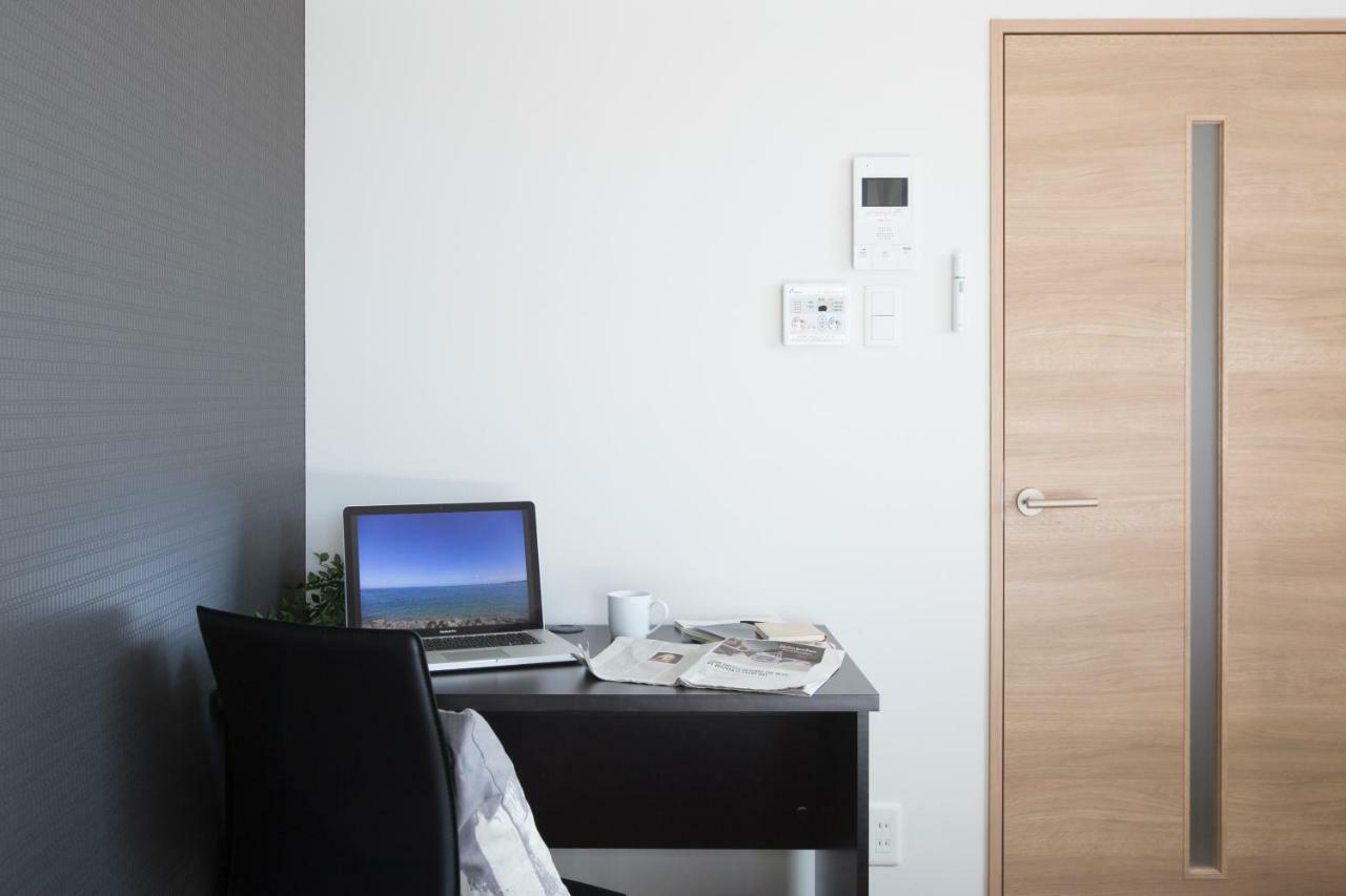 Axis Hakata Aparthotel Fukuoka  Exteriör bild